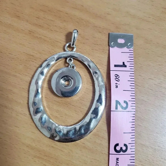Interchangeable Snap Jewelry Pendant - Picture 3 of 3